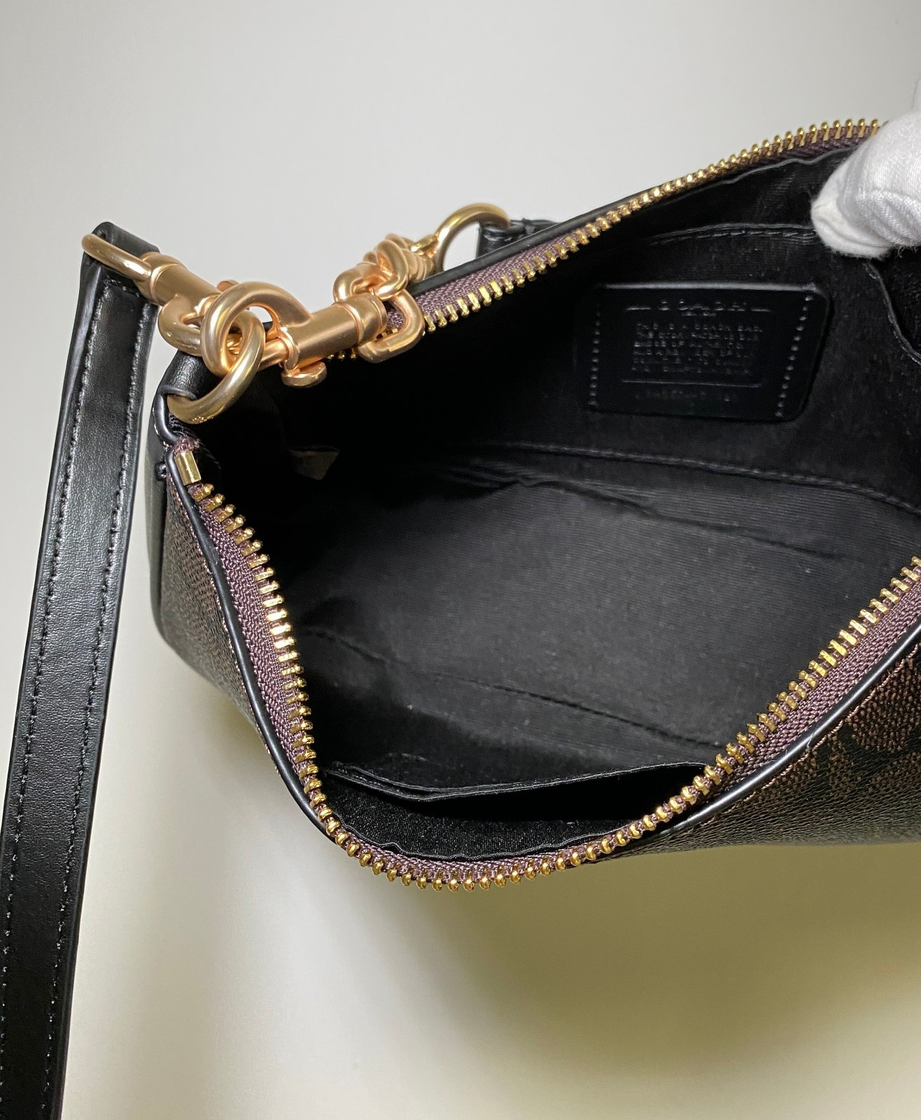 COACH CV933 Teri Shoulder Bag In Signature Canvas Walnut/Black NEW