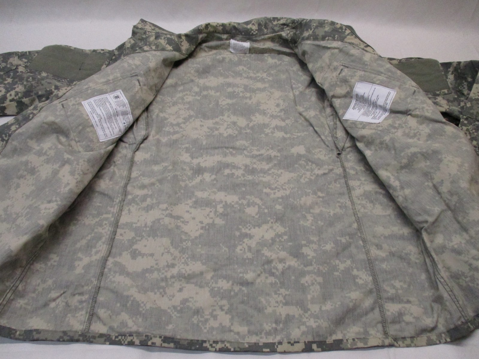 Army ACU UCP Combat Uniform Shirt Jacket 50/50 Pre-Owned