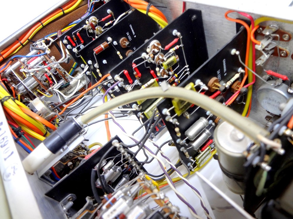 Marantz Model 7T Stereo Preamplifier, Cleaned, Tested