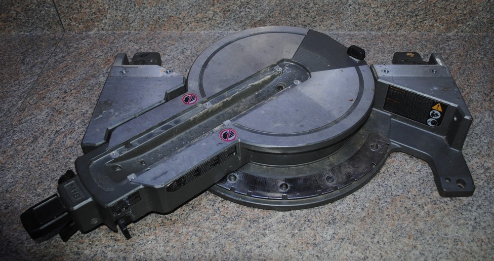Milwaukee 2734-20 Base + Table Assembly