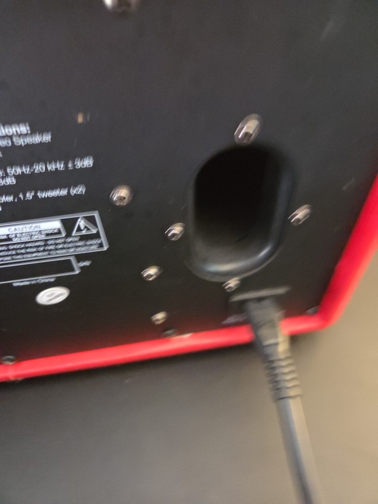 Essentia Supercharged Wireless Bluetooth Active 2.1 Stereo Speaker