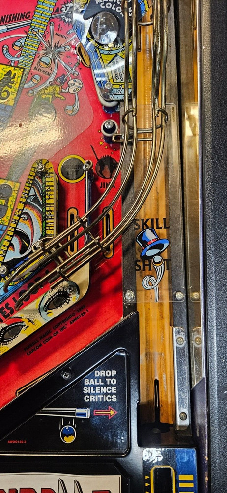 PINBALL MAGIC Pinball Machine - Capcom 1995 - 2110