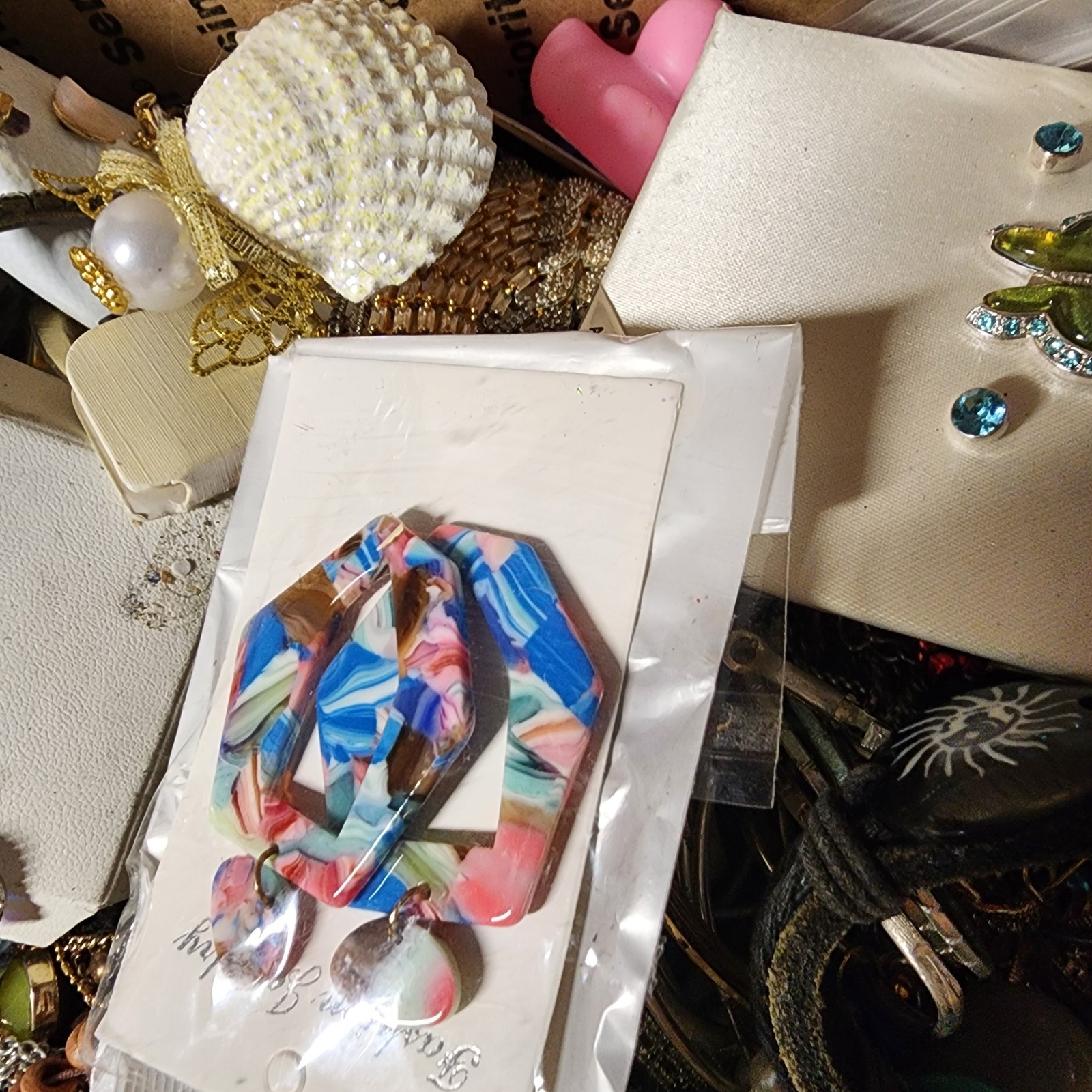 Medium Flat Rate Jewelry Lot Junk Craft Harvest STUFFED FULL