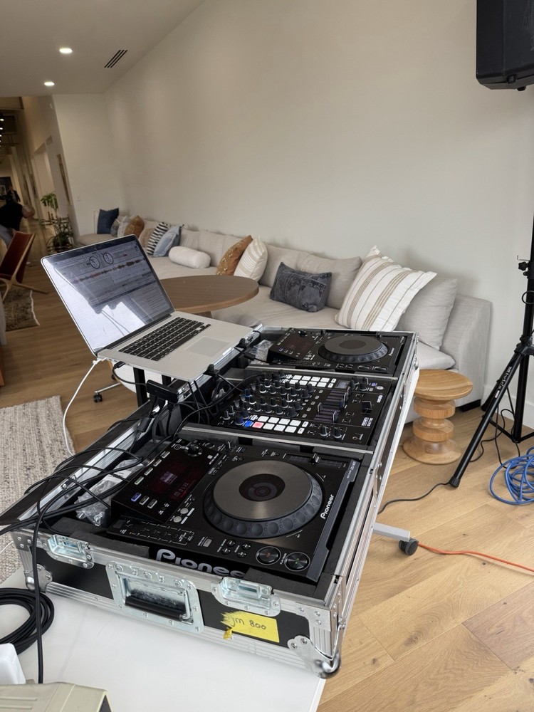 Pioneer CDJ-900 Double Deck Controller Built-in Mixer USB Powered Tabletop