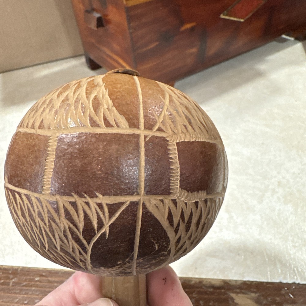 handmade maraca