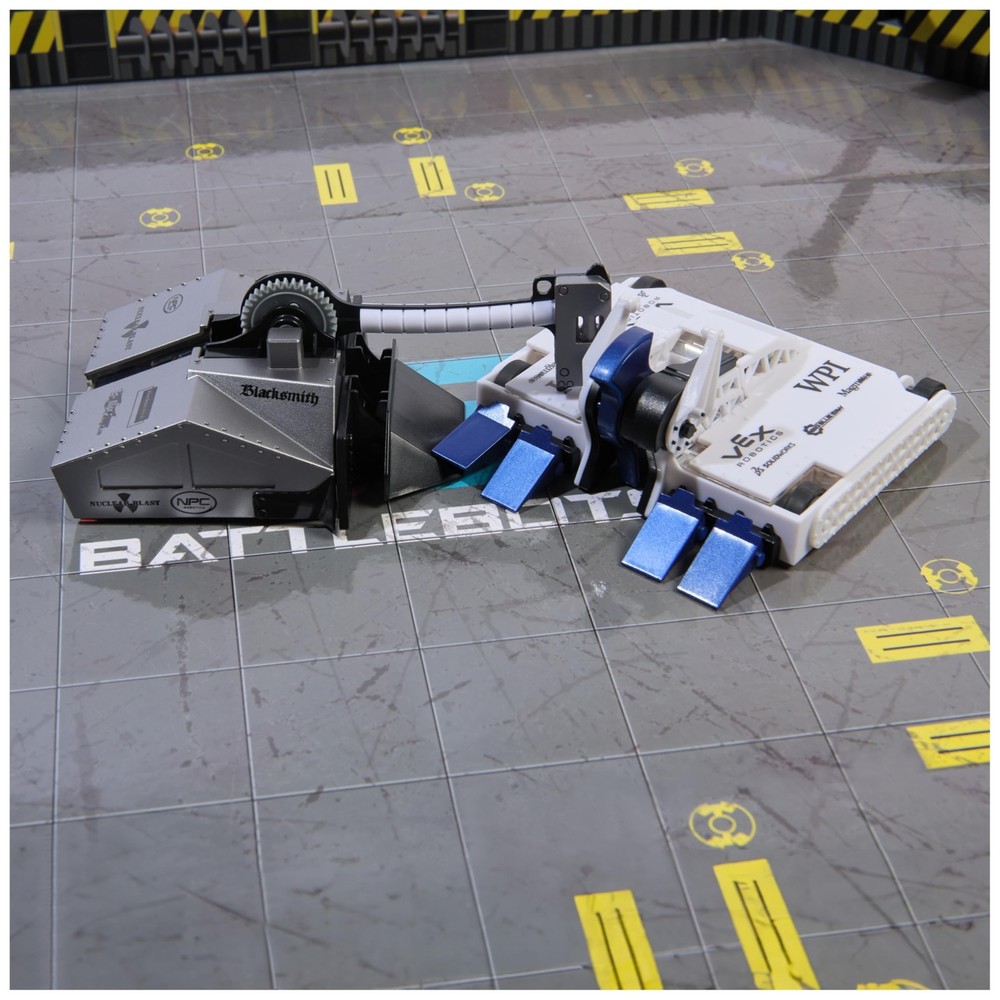 BattleBots Arena Bite Force & Blacksmith, Remote Control Robot Toys for Kids ...