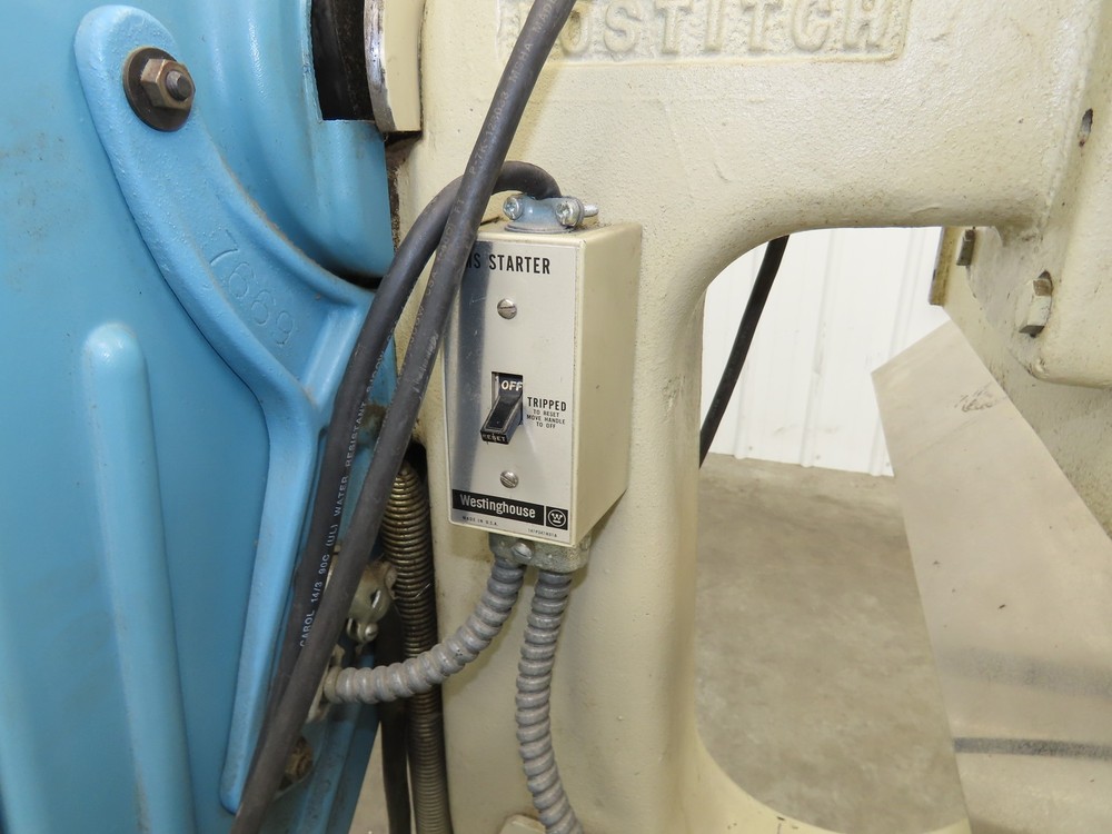 Bostitch 17 Bronco Multi Head Stitcher Saddle Industrial Wire Stapler 115V