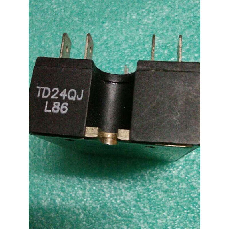 New For CRYDOM TD2420Q Solid State Relay 120/240V