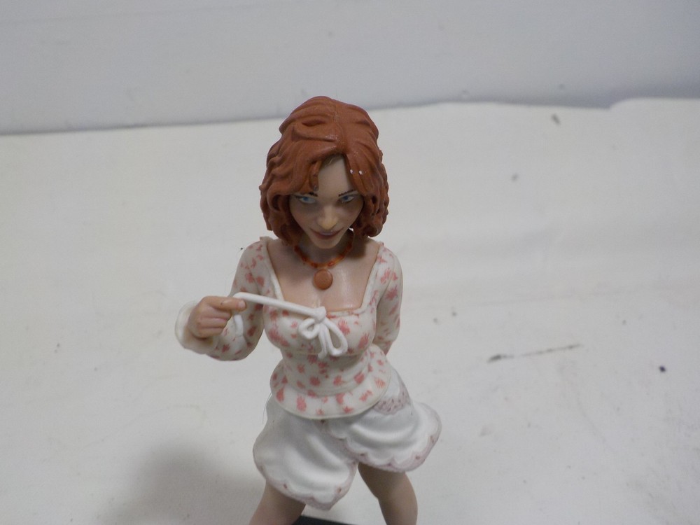 2017 Firefly Serenity QMX Mini Masters Saffron Figure No Box