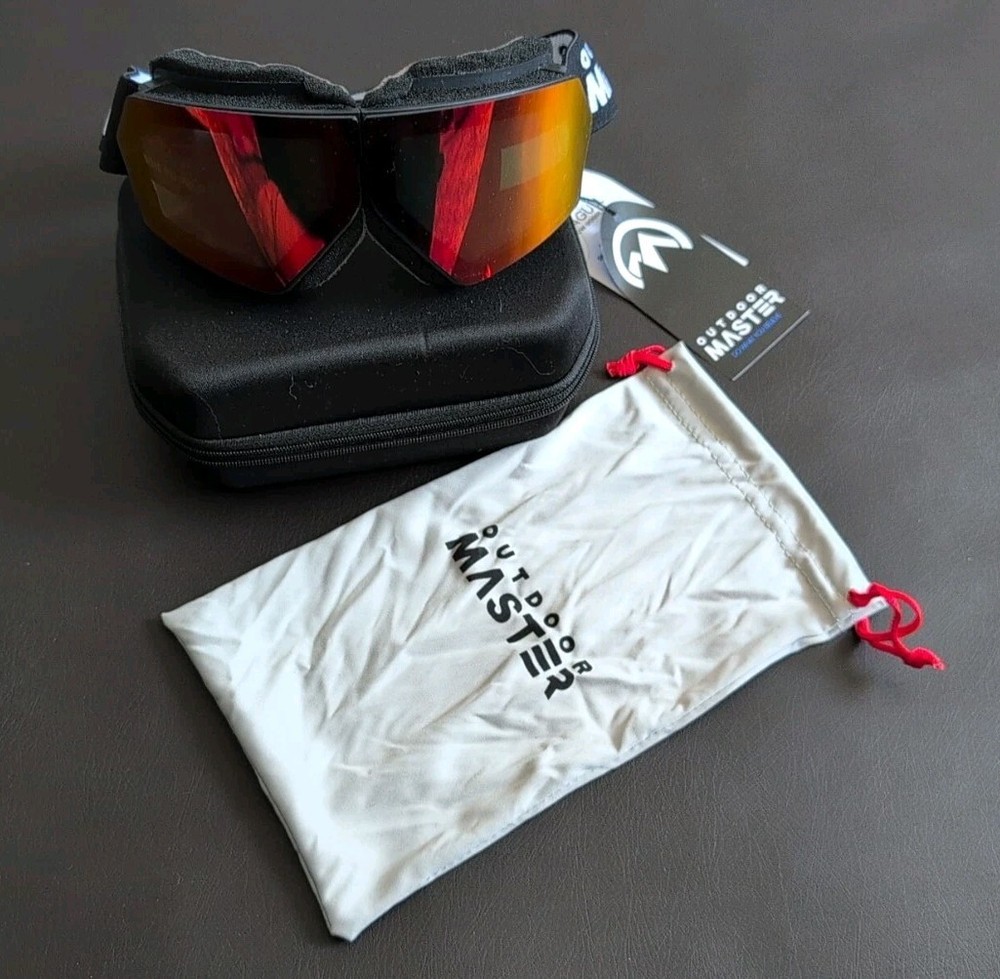 NWT OutdoorMaster Ski Snowboard Folding Goggles Black Frame Adjustable Strap