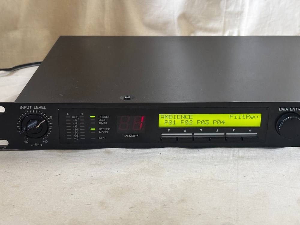 Yamaha SPX990 Professional Multi-Effect Processor New battery