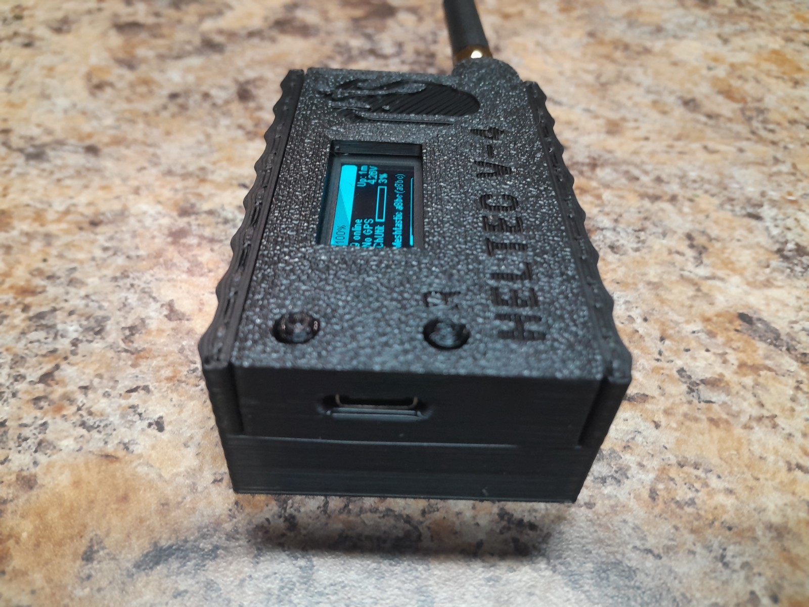Heltec V4 Meshtastic Node READY TO USE Radio w/custom case 3000mah battery BLACK