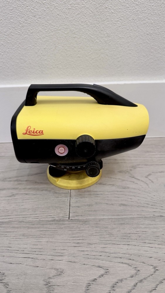 Leica Sprinter 150M Digital Level - Advanced Construction Level
