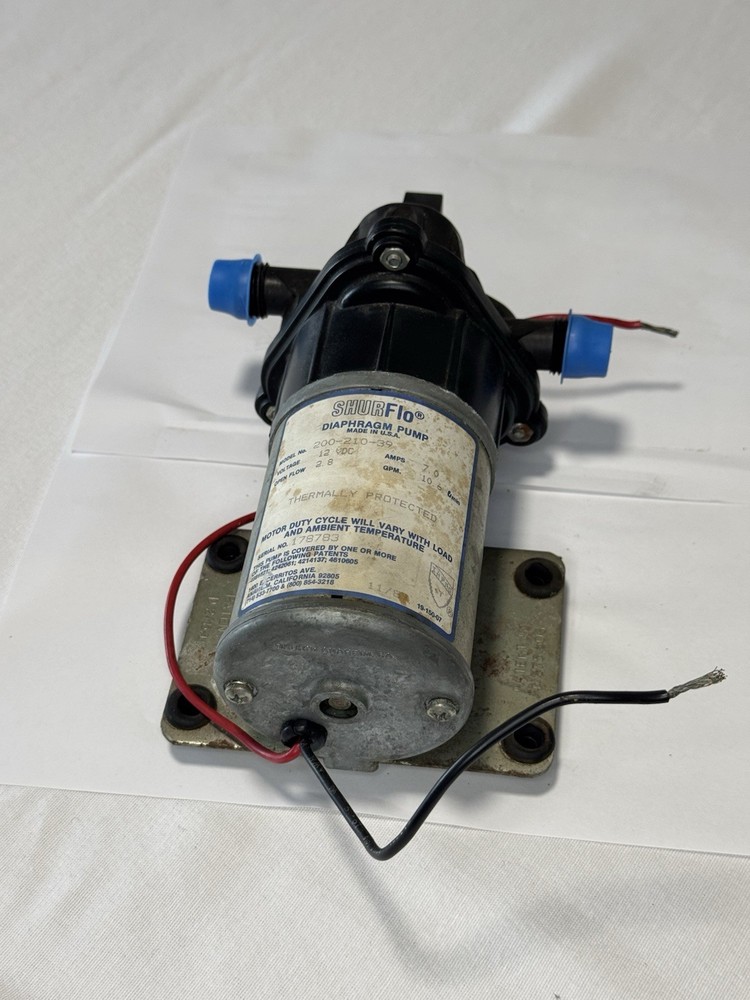 Shurflo 2088-403-144 Diaphragm Pump with Automatic Switch, 12VDC