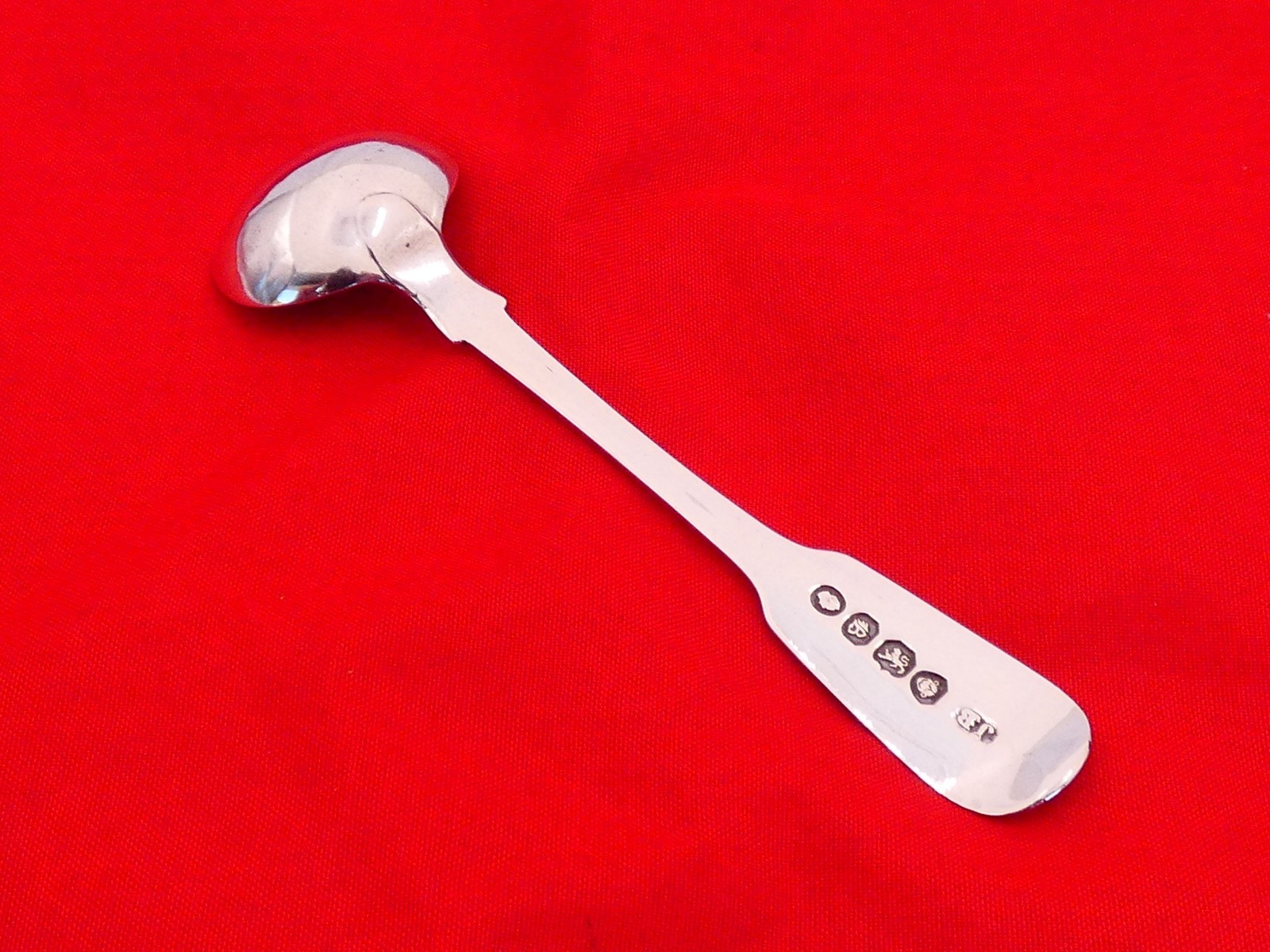 1837 London Sterling Silver Large Salt / Condiment Spoon KU-14