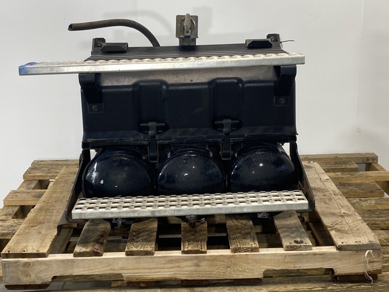 2012 Volvo VNM Battery Box (600-12494)