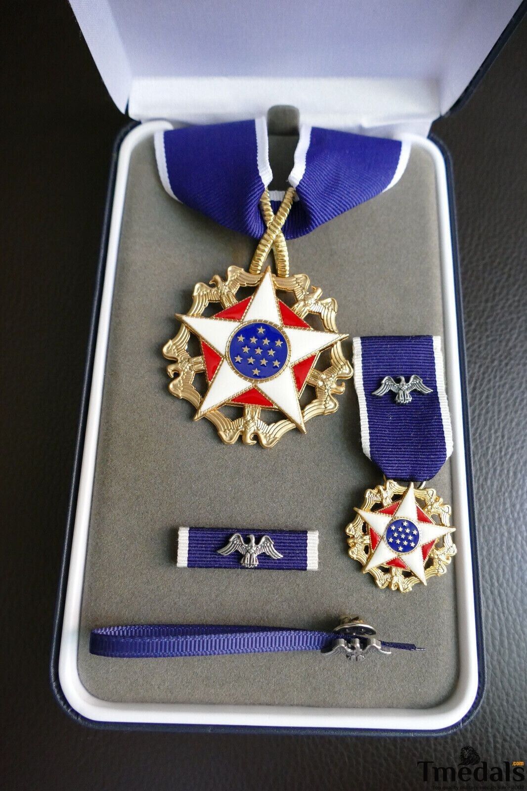 US Presidential Medal of Freedom Award Order full Set made in USA Medal Case