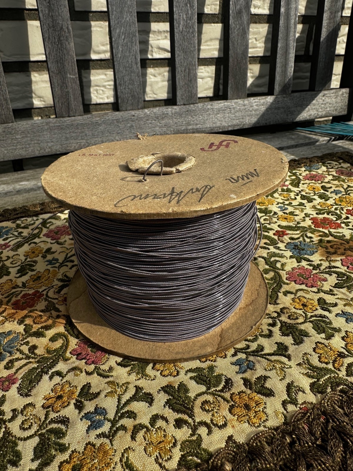 10 meter NOS Siemens Solid Copper 23AWG 0.53 mm 1957 Silk Wrapped Amp Wire