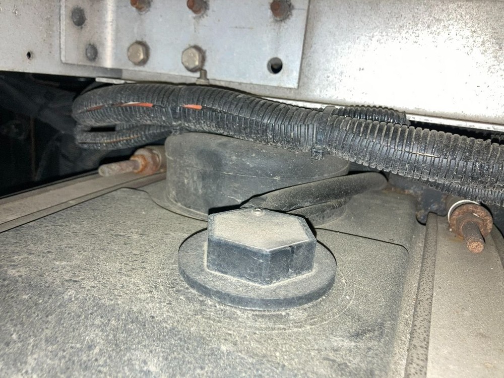 Kenworth T660 Left/Driver DEF Sensor - Used