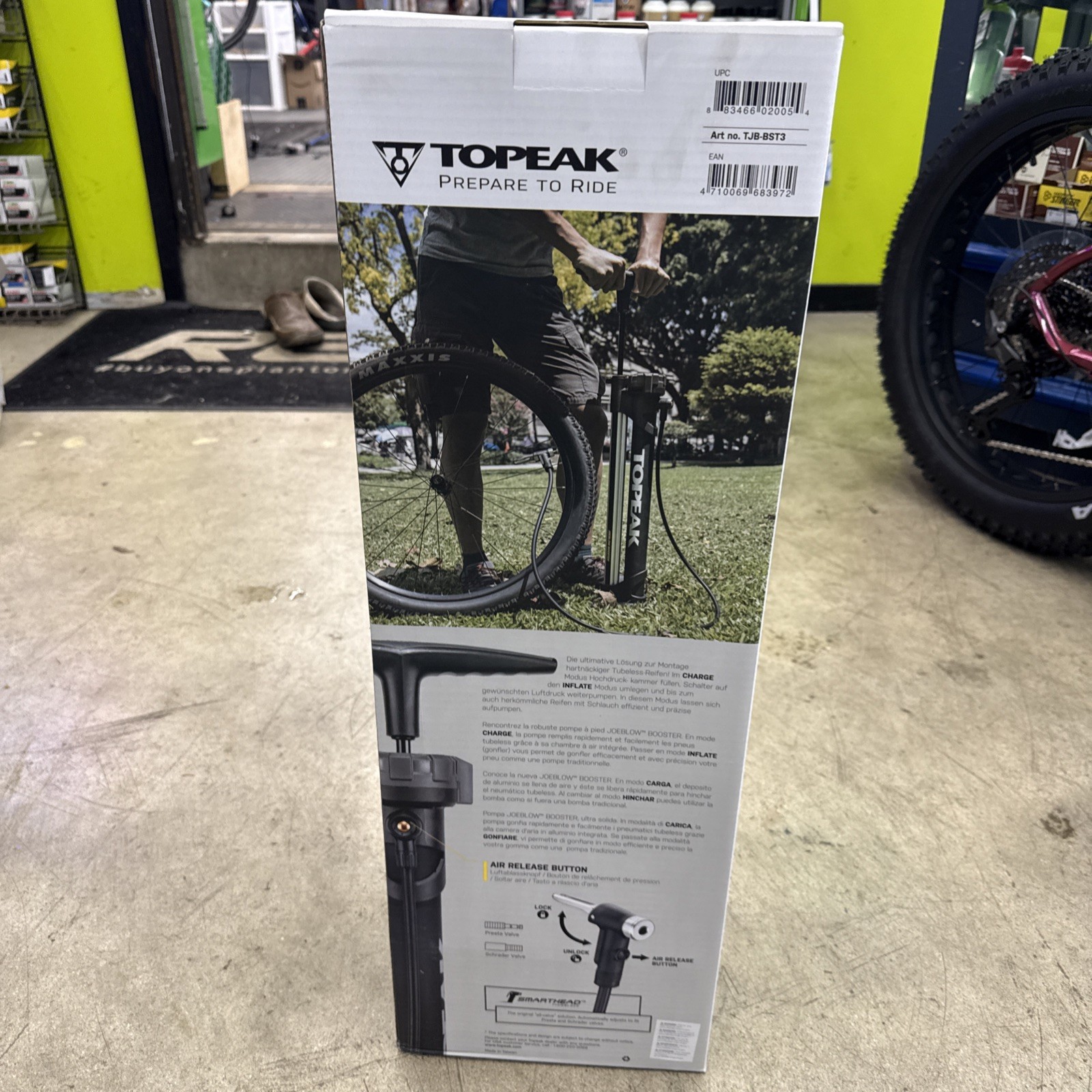 JoeBlow Booster Floor Pump with Gauge Perfect For TUBELESS Bicycle Install!