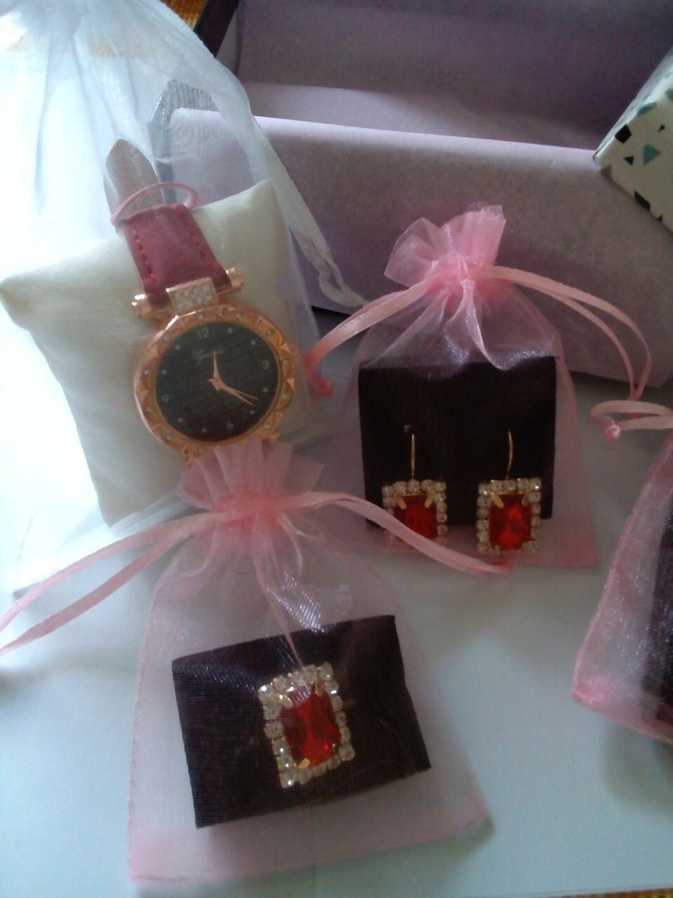 Watch.Neckleace Ring And Earring Set