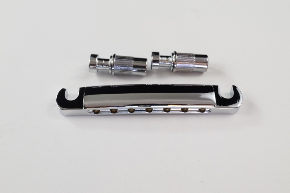 7-String Stop Tailpiece in Chrome and Black