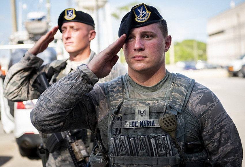 U.S. AIR FORCE SECURITY FORCES BLACK WOOL BERET