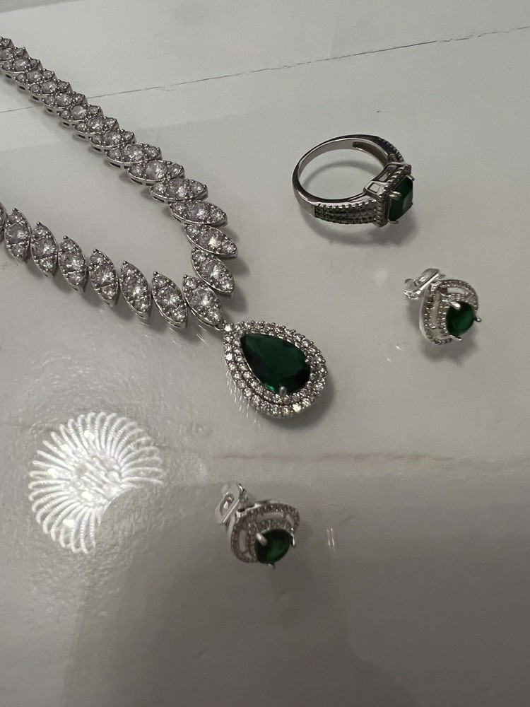 necklace set