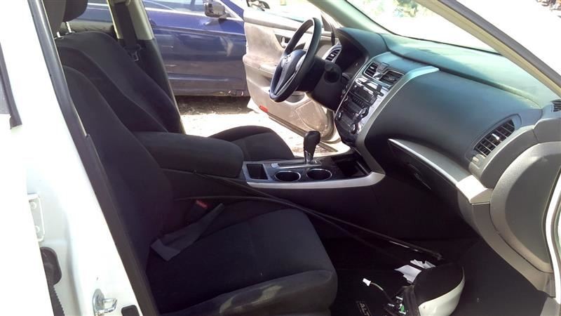 ALTIMA 2013 High Mounted Stop Light 1030854451