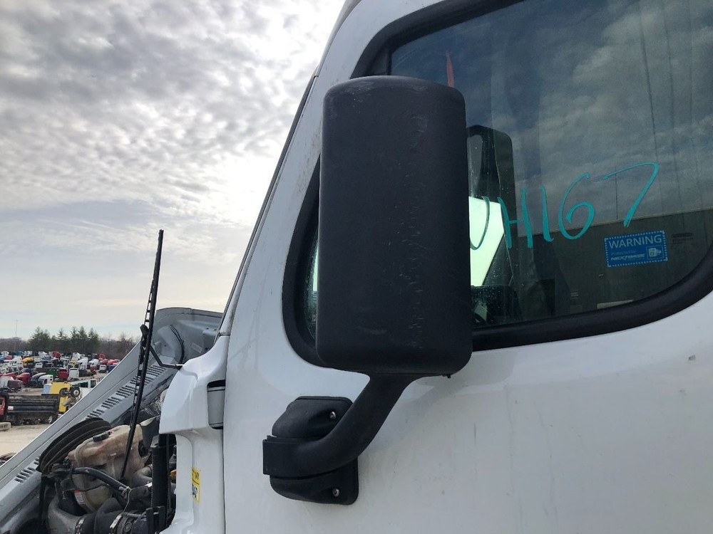2014-2020 Freightliner CASCADIA POLY Left/Driver Door Mirror - Used