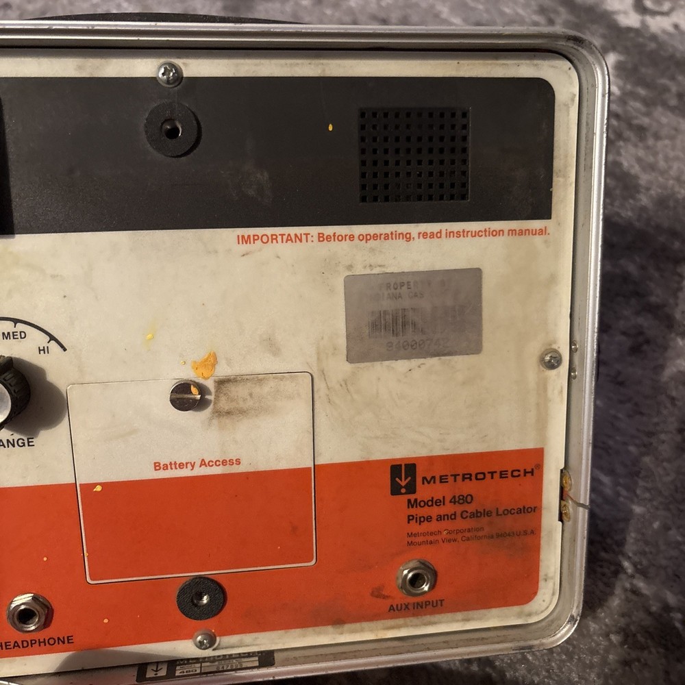 Metrotech 480 Pipe & Cable Locator Set W/ Case & Manual