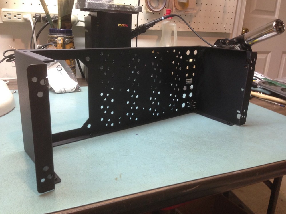 Phase Linear 700B/Series 2 Amplifier Chassis - White Oak Audio Design