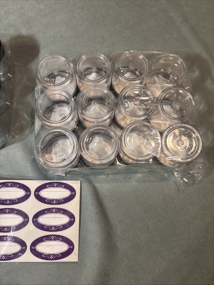 Eternal Moment Plastic 4oz Jars W/ Lids