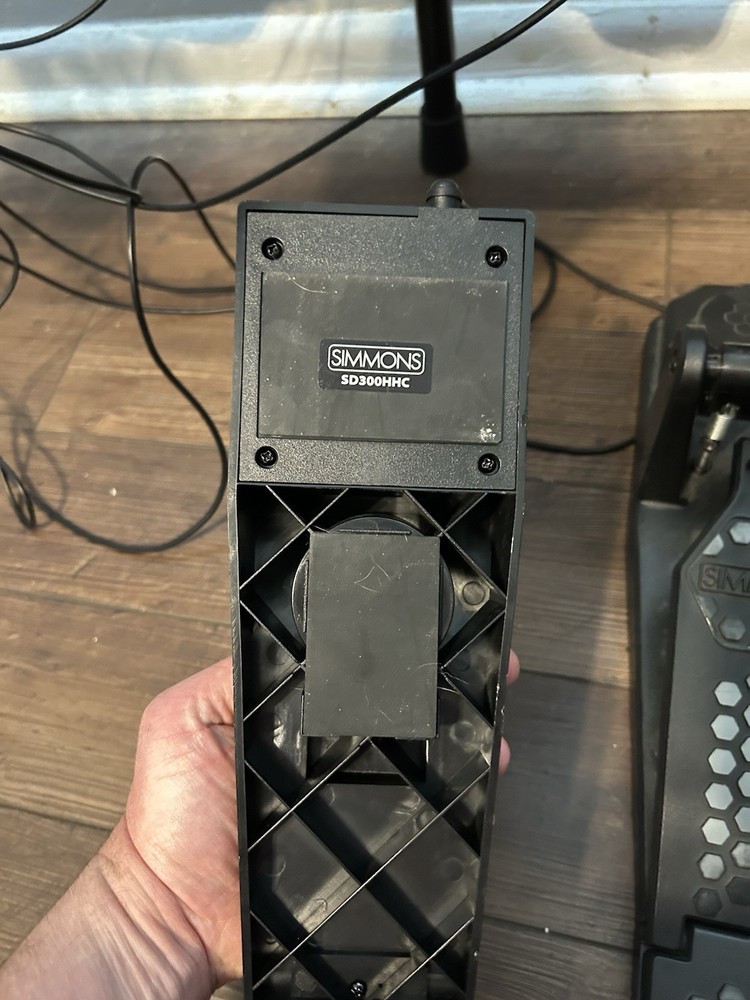 Simmons SD200 Electronic Drum Kit Built-in Effects Pads S200M Module