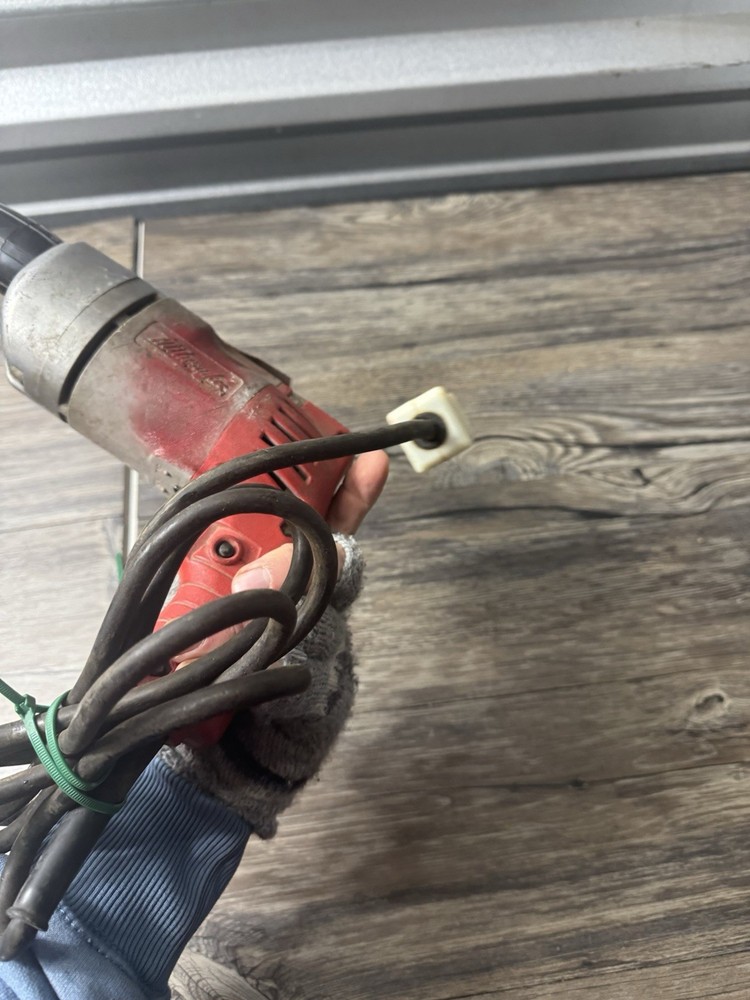 Screw Shooter, Milwaukee