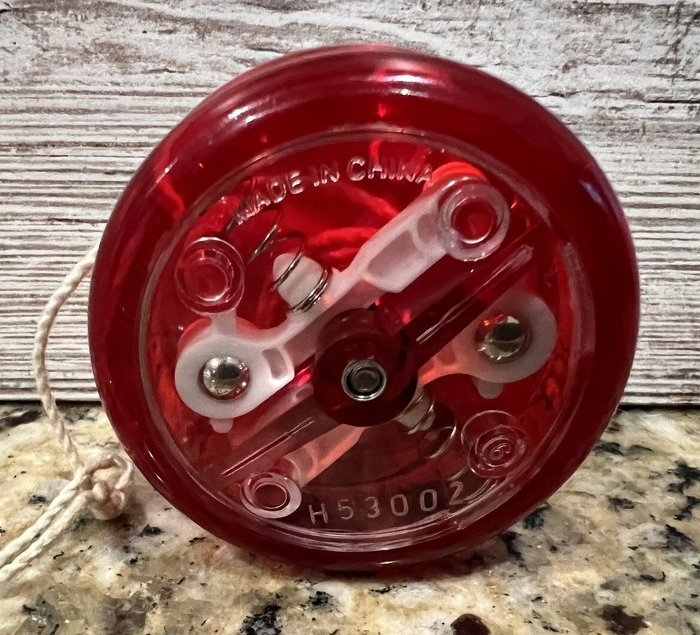 Yomega Brain Auto Return Yo-Yo Red Clear