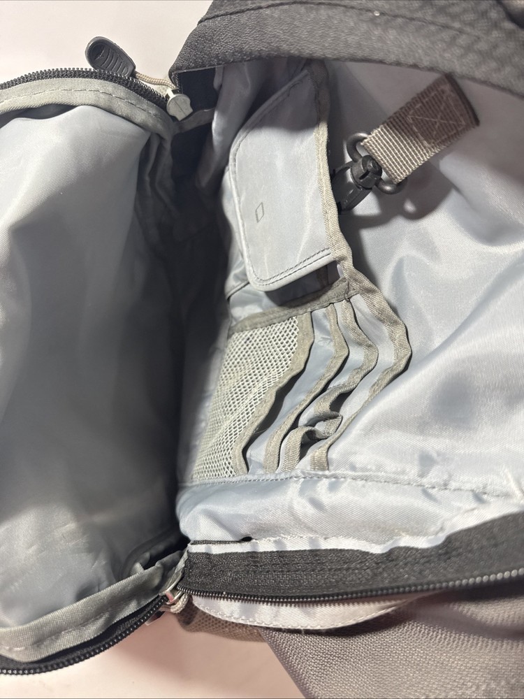 High Sierra Back Steadfast 35