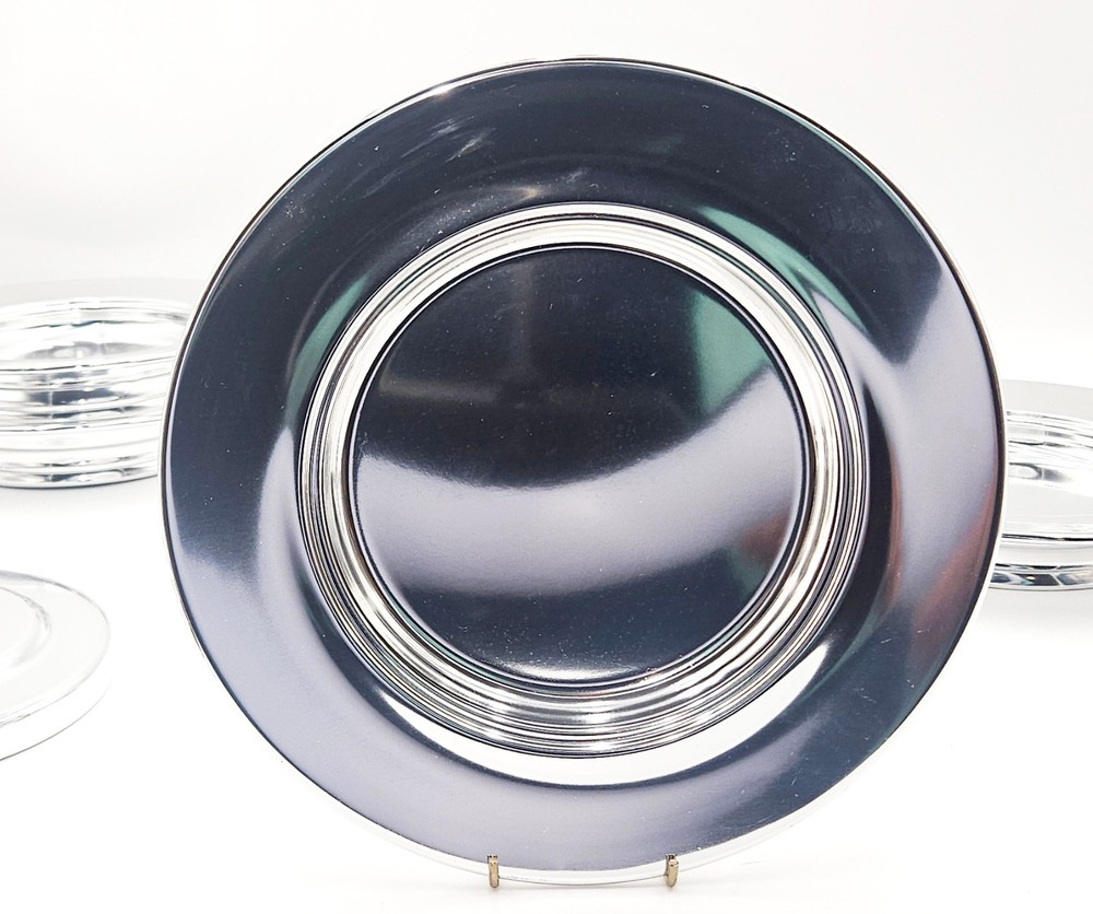 Communion Set Silver Tone Aluminum 4 Stackable Plates and Two Lids Used