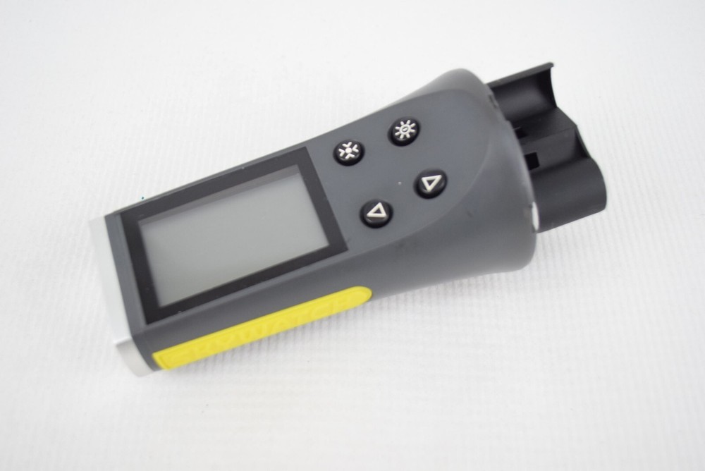 Skywatch Eole Professional Portable Watertight Windmeter