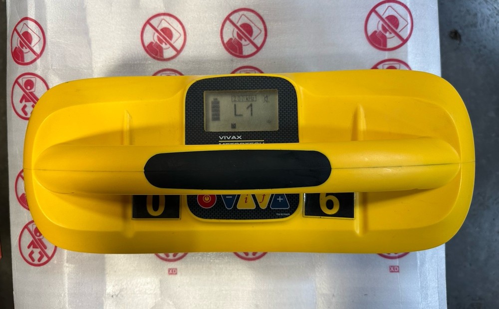 Vivax Metrotech VX200-4 Transmitter Tested Working