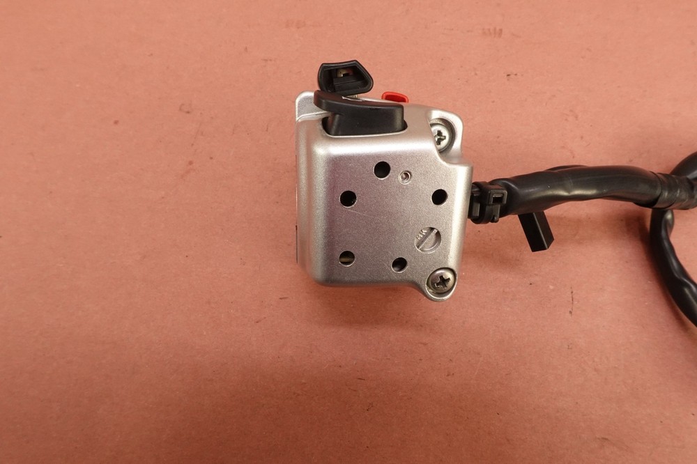 09-19 SUZUKI BOULEVARD M90 VZ1500 LEFT CONTROL HEADLIGHT SWITCH