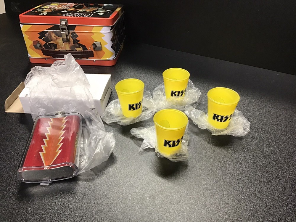 KISS Band Lunch Box Tin Tote Flask Shot Glasses Set Bif Bang Pow! 2960 made