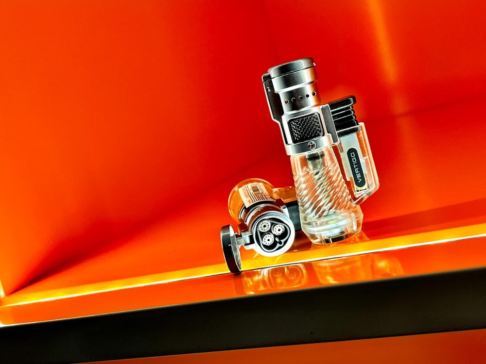 Vertigo Cyclone - Triple Torch Lighter - Clear