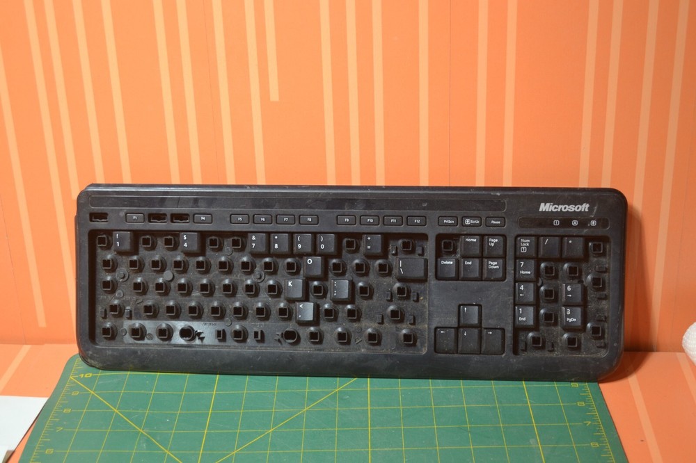 Replacement keys, for Keyboard Microsoft 400