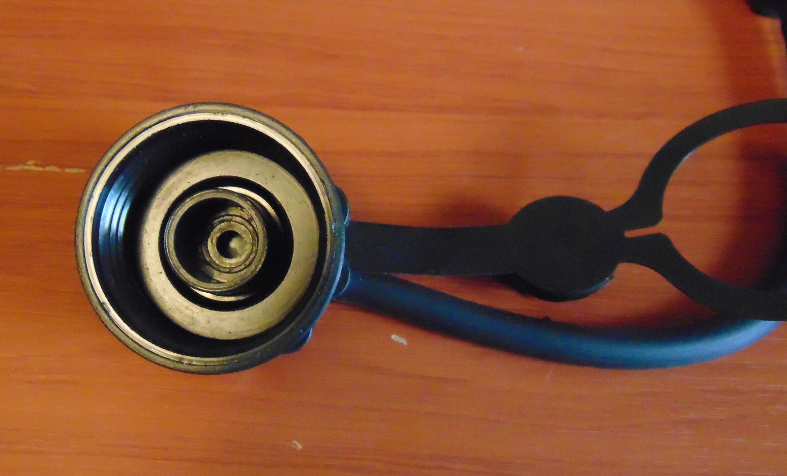 Israeli M-15 Adult size gas mask w/filter & drink tube, NOS cd., free shipping