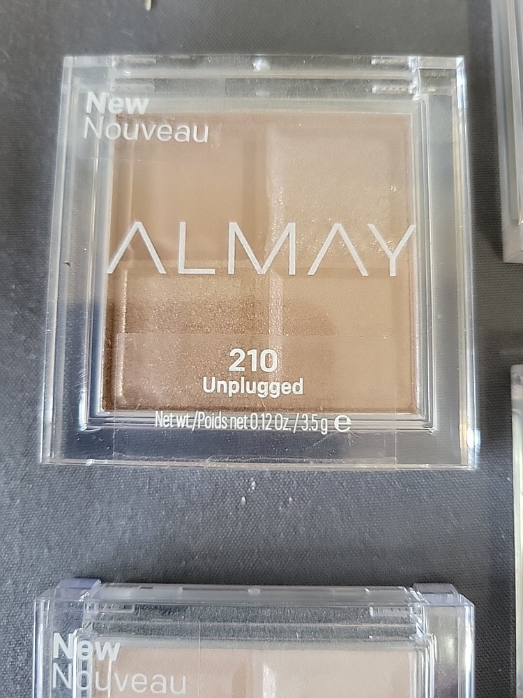 Almay Quad Eyeshadow New - Pick your color