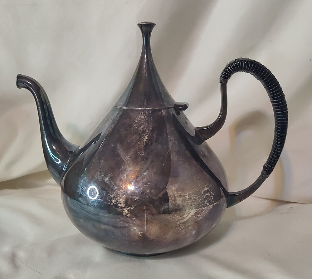 REED & BARTON DIMENSION SILVERPLATE COFFEE POT No. 1500 MID CENTURY MCM TEA