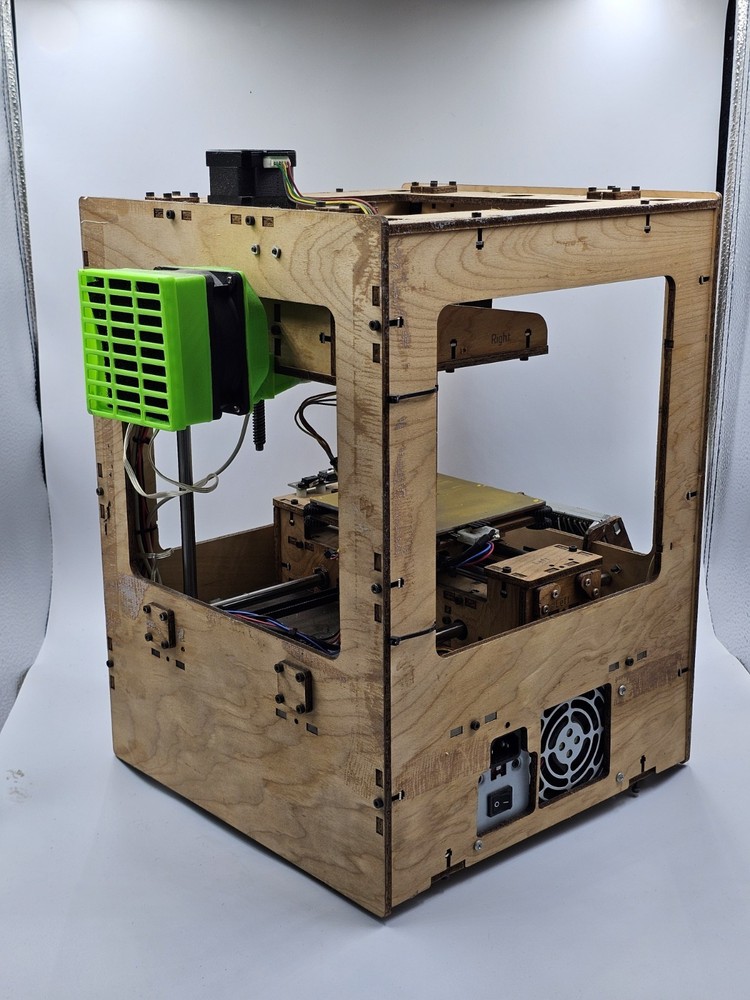 Fully Working MakerBot Thing-o-Matic w Gen 4 Interface + Extras Collectors Item