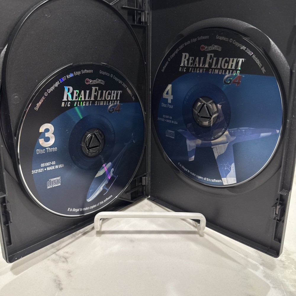 Great Planes Real Flight R/C Flight Simulator PC SOFTWARE 2007 4-DISC