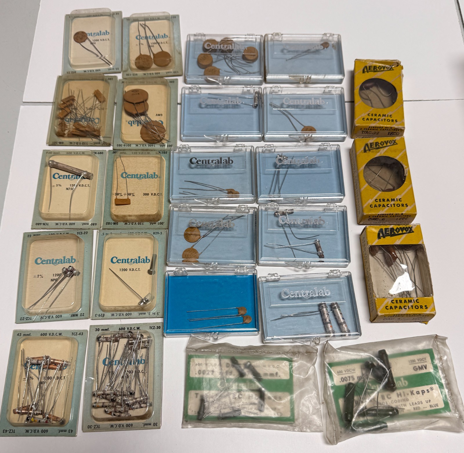 290 Packages NOS Centralab Ceramic Disc & Ceramic Tubular ‘Dogbone’ Capacitors